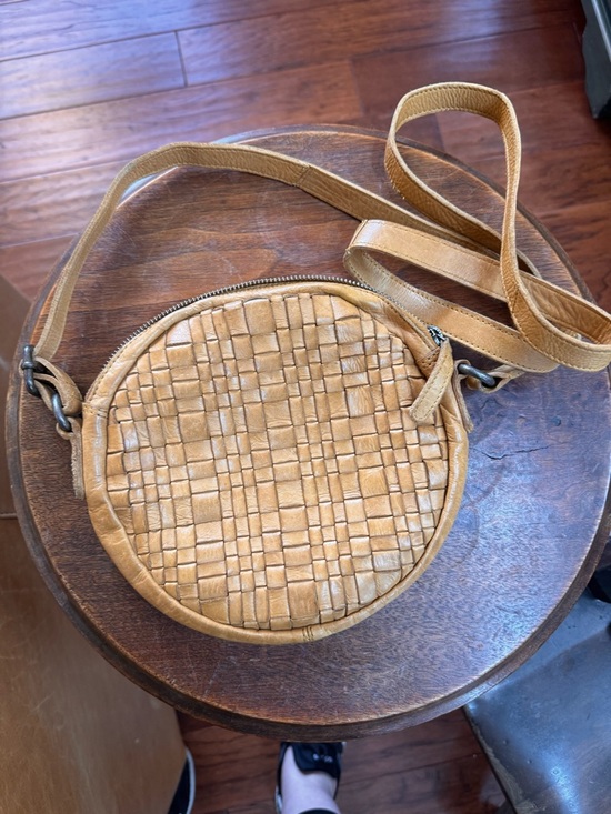 Vilenca Holland Handbags - Vilencia Woven Leather  Round Crossbody Bag